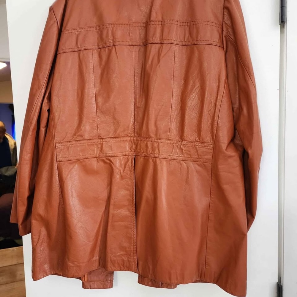 Mens’s Tan Cow hide Leather Jacket - Picture 5 of 6